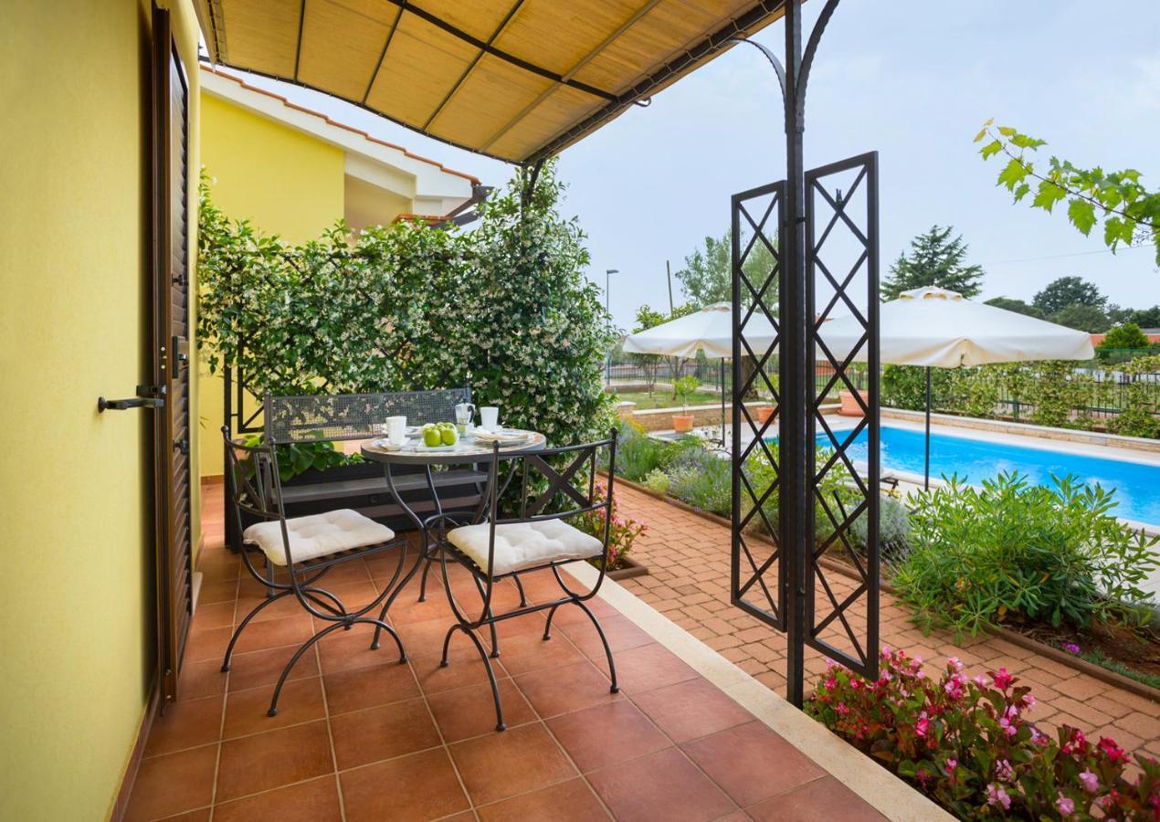 Apartmani Hrelja Labinci 外观 照片